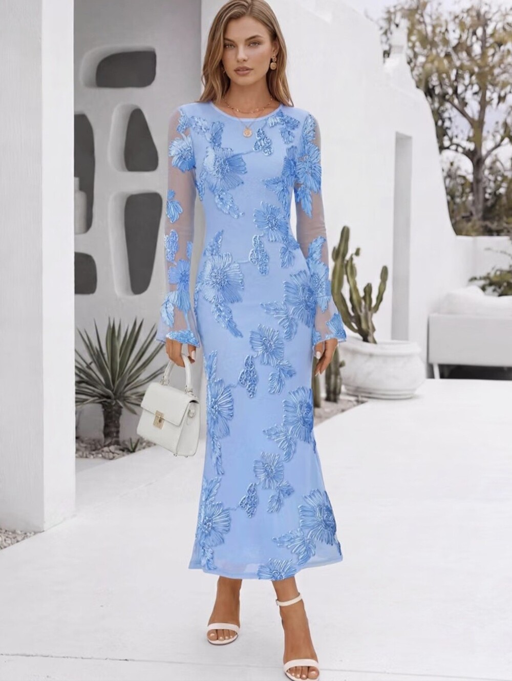 NWT Fayenne Blue Floral Dress - Large